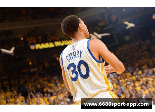 库里伤愈复出，汤普森感动庆祝：“我们终于重聚了！” - 副本